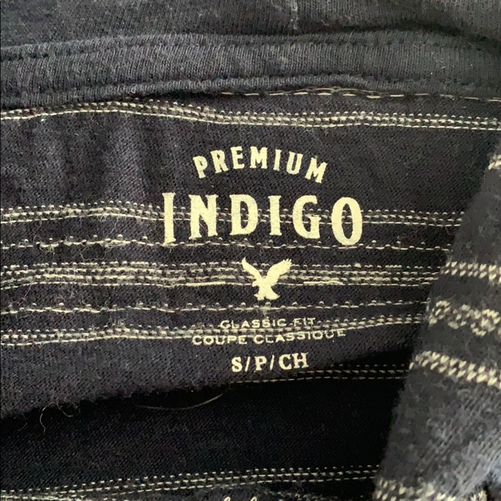 American eagle hoodie! Size small! ⭐️ - Picture 3 of 3